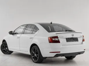 Skoda  4