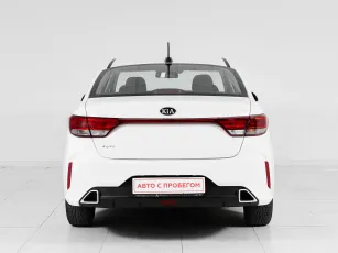 Kia  5