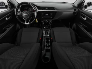 Kia  8
