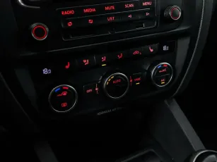 Volkswagen  9