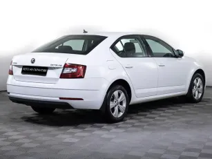 Skoda  3