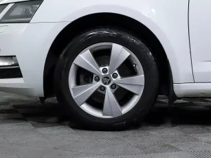 Skoda  6