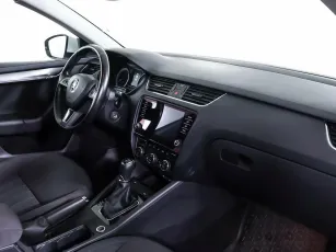 Skoda  7