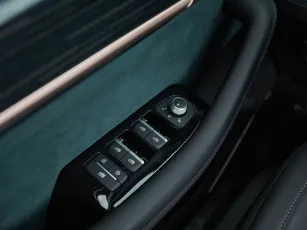 Geely  16