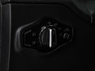 Audi  14