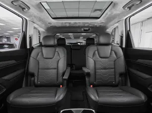 Kia  28