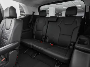 Kia  33