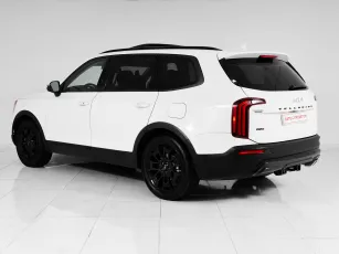 Kia  6