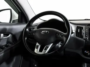 Kia  12