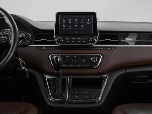 Hyundai  15