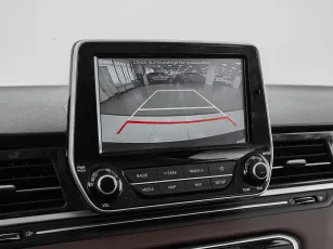 Hyundai  17
