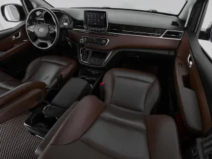Hyundai  9