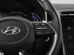 Hyundai  13