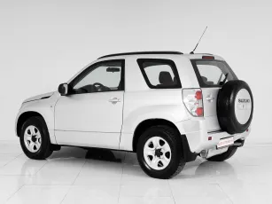 Suzuki  4