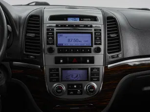 Hyundai  11