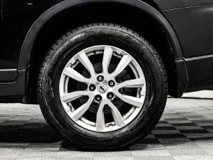 Nissan  7