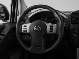 Nissan  11