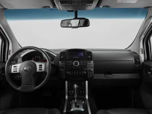 Nissan  8