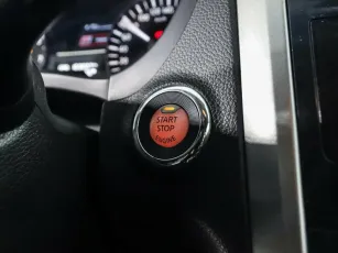 Nissan  12