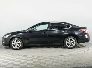 Nissan  3