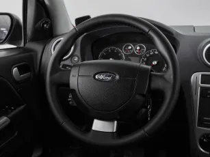 Ford  10