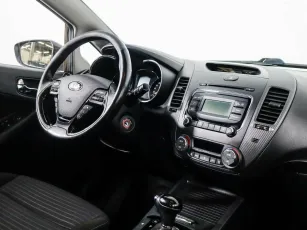 Kia  5