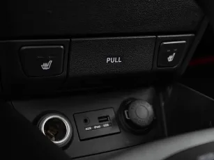 Hyundai  15