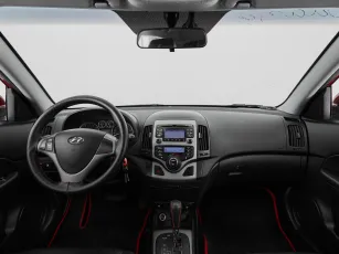 Hyundai  8