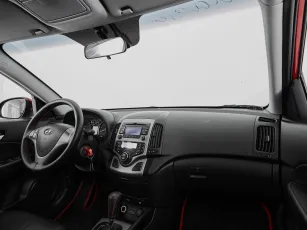 Hyundai  9