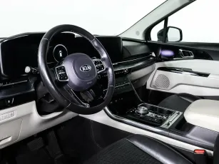 Kia  10