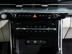 Kia  13