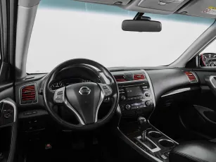 Nissan  7