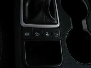 Kia  16