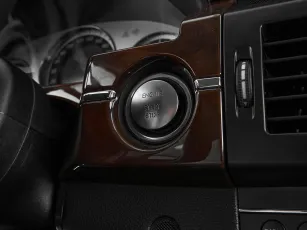 Mercedes-Benz  13