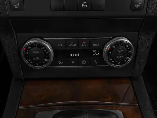 Mercedes-Benz  16
