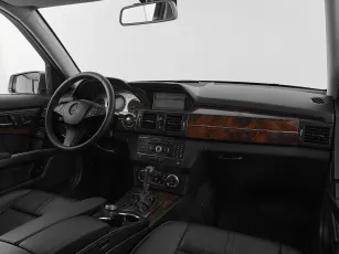Mercedes-Benz  9