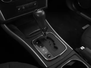Mercedes-Benz  17
