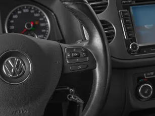 Volkswagen  12