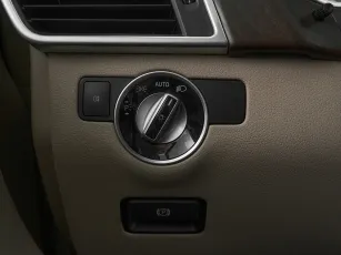 Mercedes-Benz  15