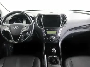 Hyundai  7