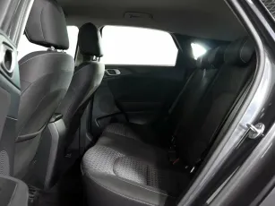 Kia  9