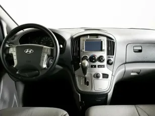 Hyundai  6