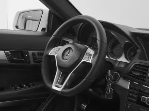 Mercedes-Benz  10