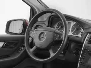 Mercedes-Benz  10