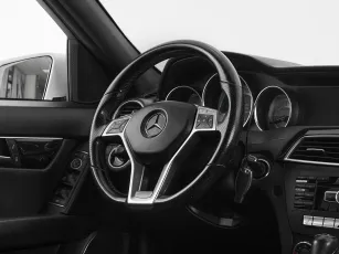 Mercedes-Benz  10