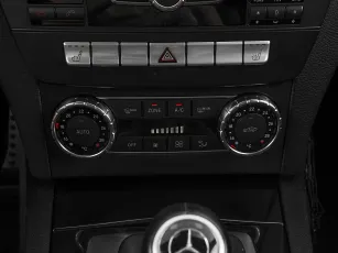 Mercedes-Benz  16