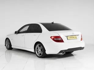 Mercedes-Benz  4