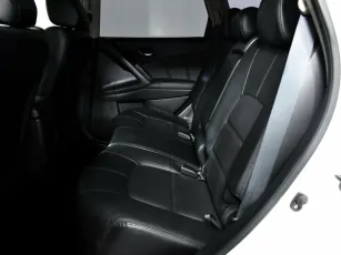 Nissan  13