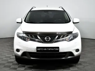 Nissan  2