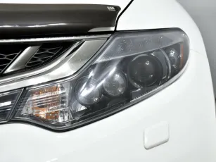Nissan  7